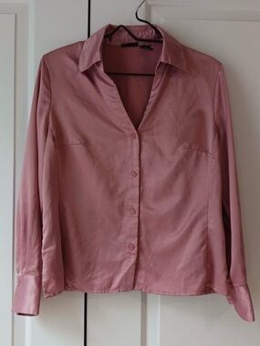 East 5th button down blouse